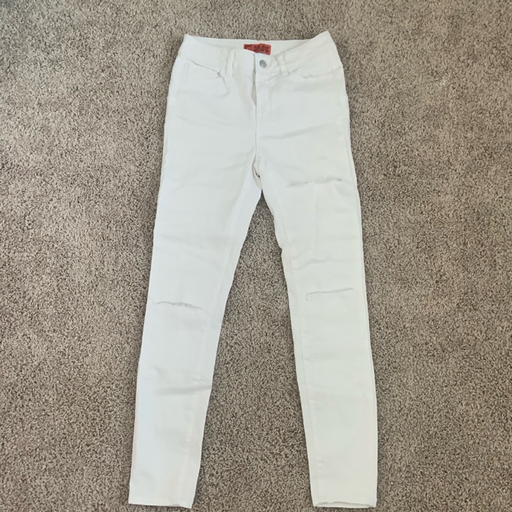 White High Waisted Jeans